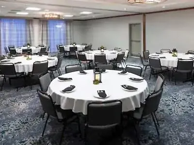 Hilton Garden Naperville/warrenville Hotel 3*