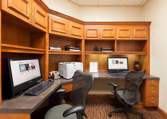 Hilton Garden Naperville/warrenville Hotel 3*