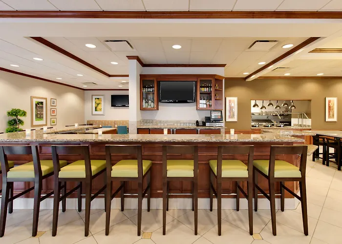 Hilton Garden Naperville/warrenville Hotel