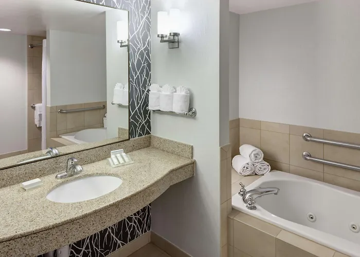 Hilton Garden Naperville/warrenville Hotel Warrenville