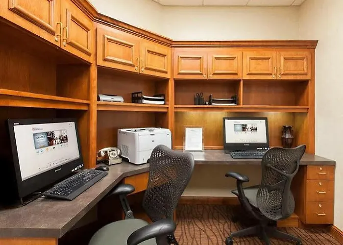 Hilton Garden Naperville/warrenville 3* Warrenville
